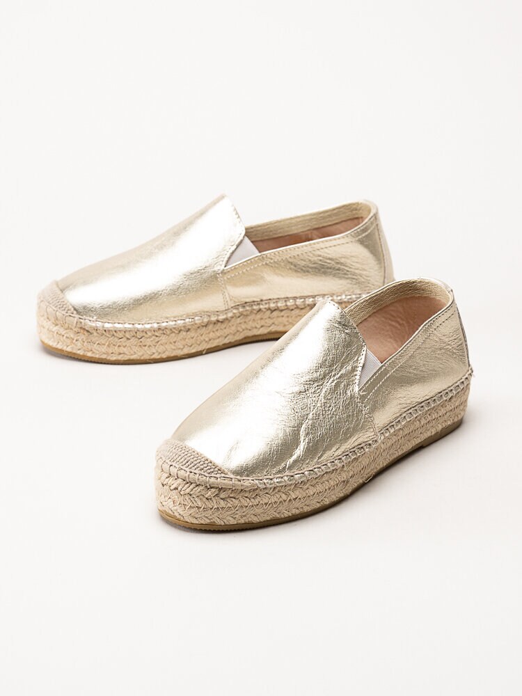 Duffy - Guldmetallic espadrillos i skinn