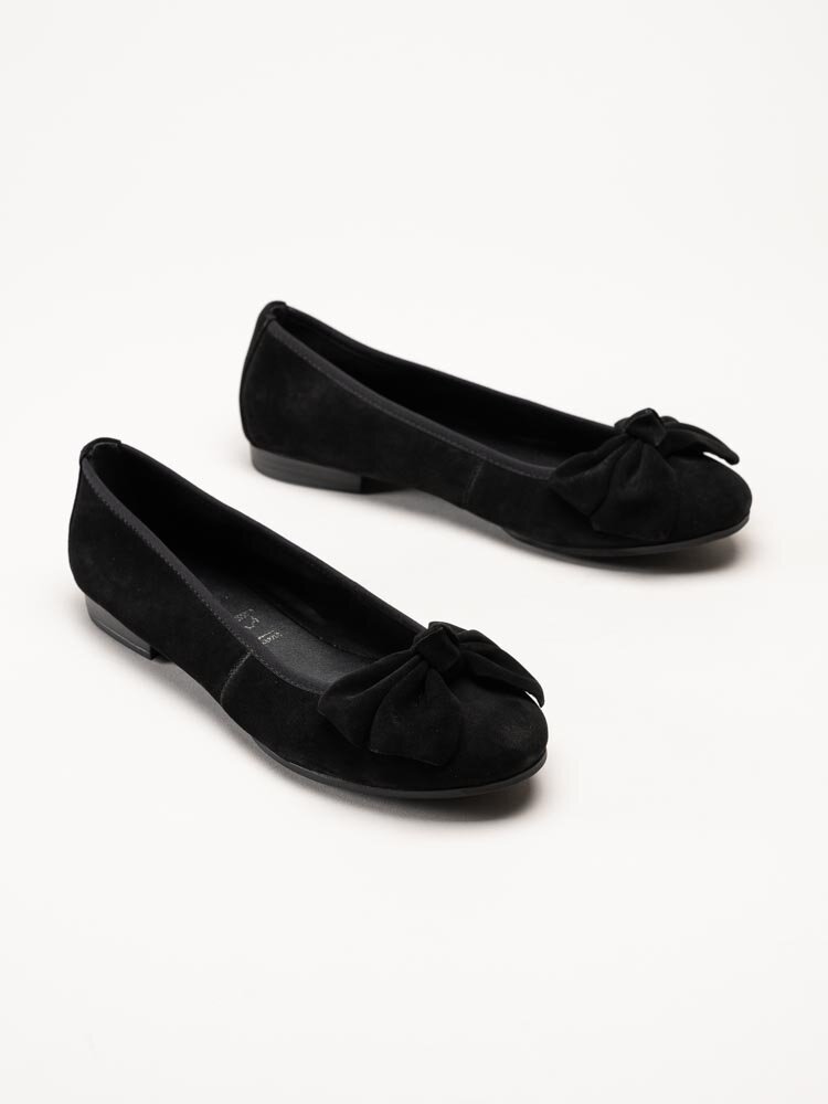 Tamaris - Svarta ballerina med rosett