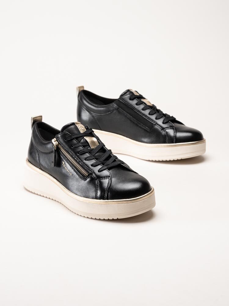Tamaris - Svarta platåsneakers i skinn