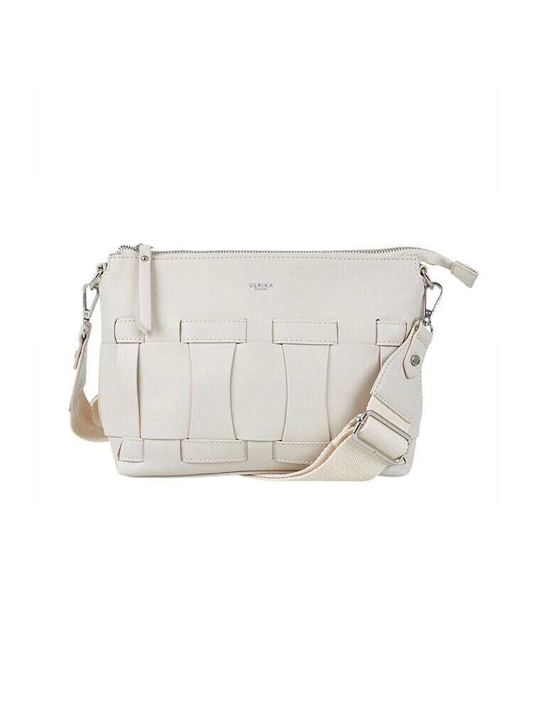 Ulrika Design - Cloe Flätad - Off White väska med snygg flätning på framsidan