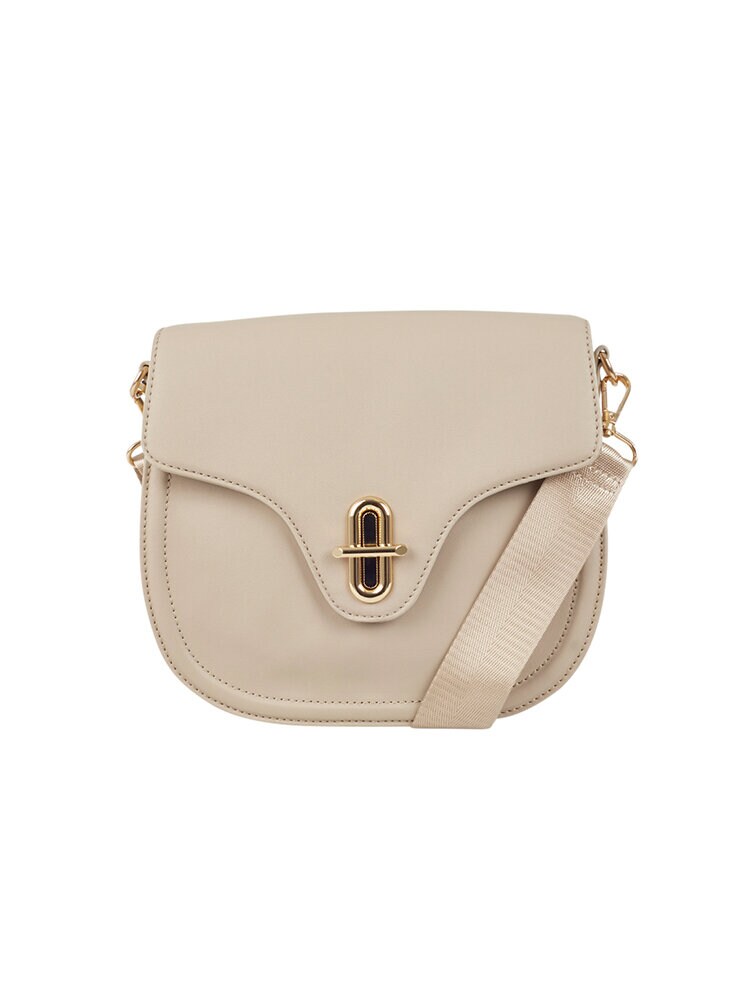 Ulrika Design - Line Sadelväska - Beige sadelväska med guldspänne