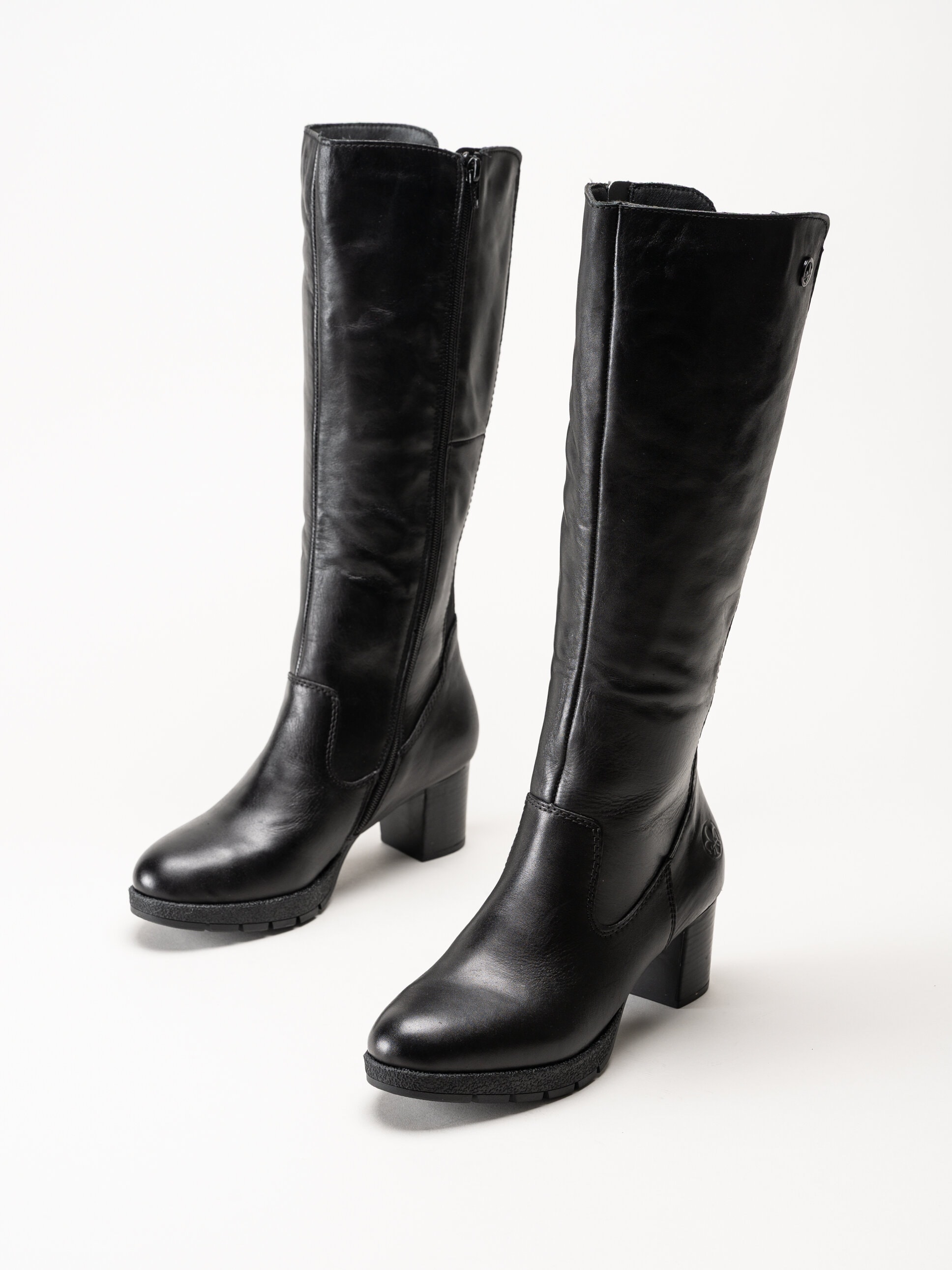 Rieker - Svarta fodrade stövlar i skinn