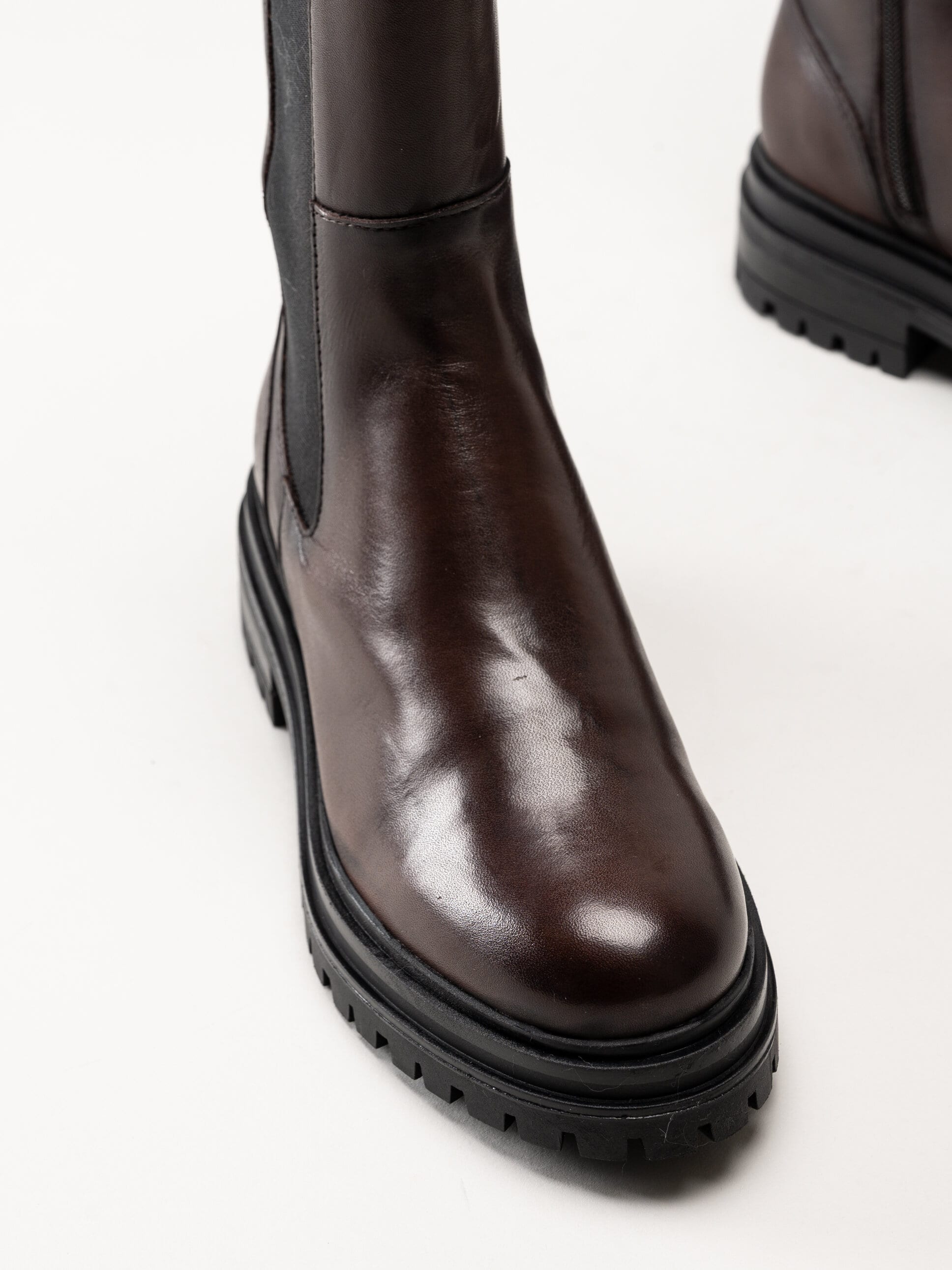 Rosa Negra - Mörkbruna höga resårboots i skinn