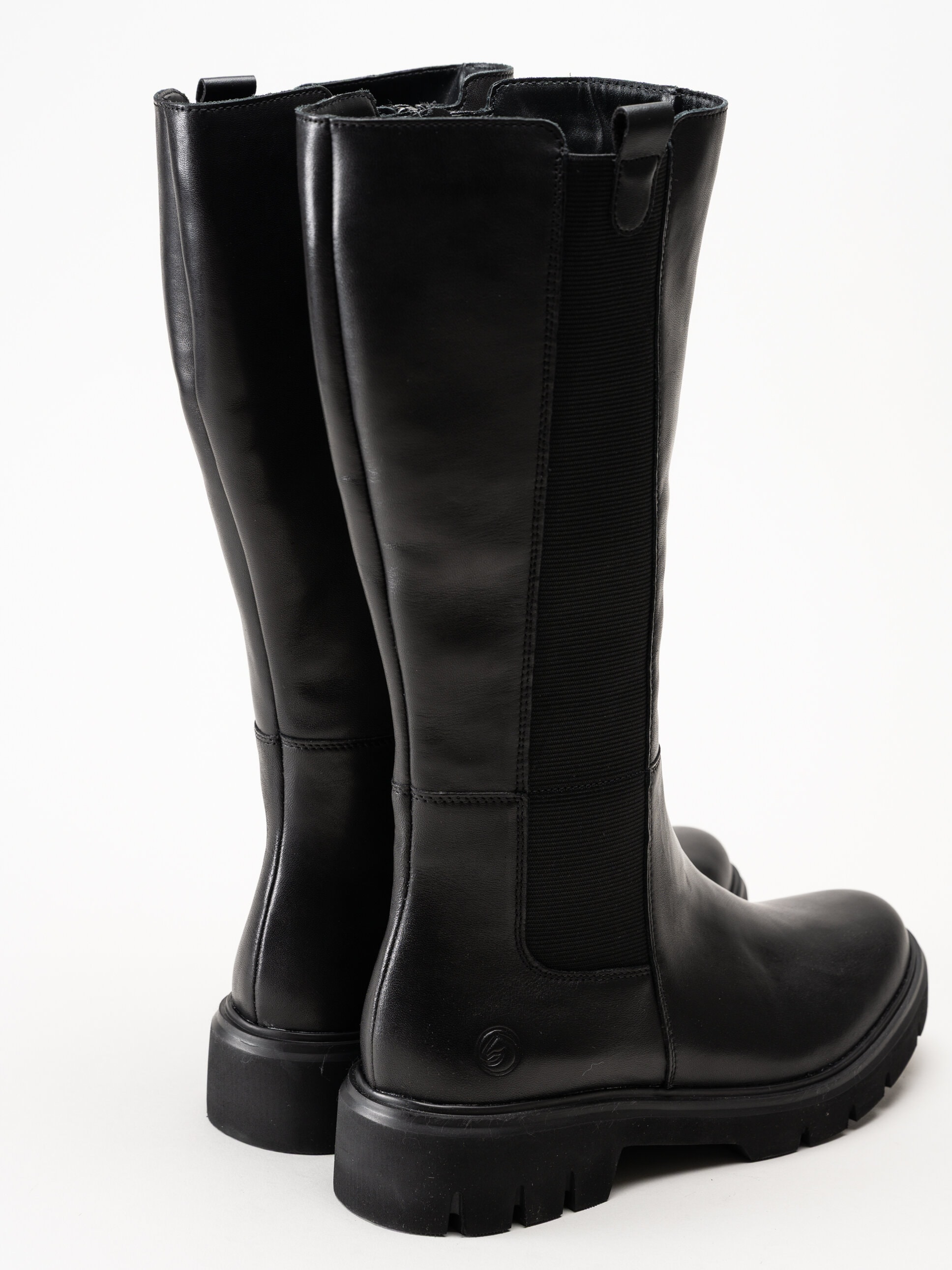 Remonte - Svarta fodrade stövlar i skinn