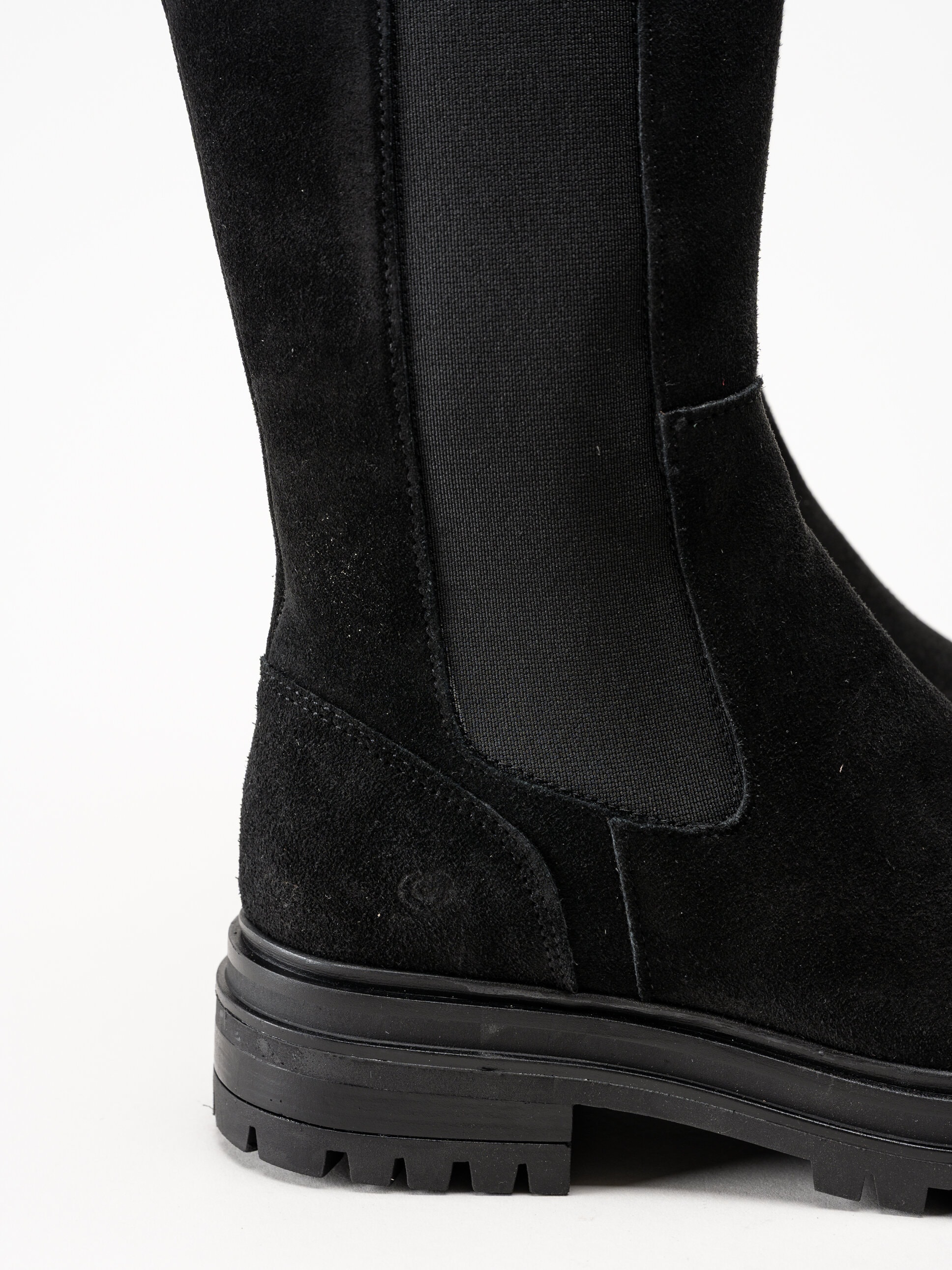 Rosa Negra - Svarta höga resårboots i mocka