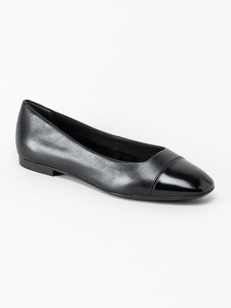 Tamaris - Svart ballerina i skinn
