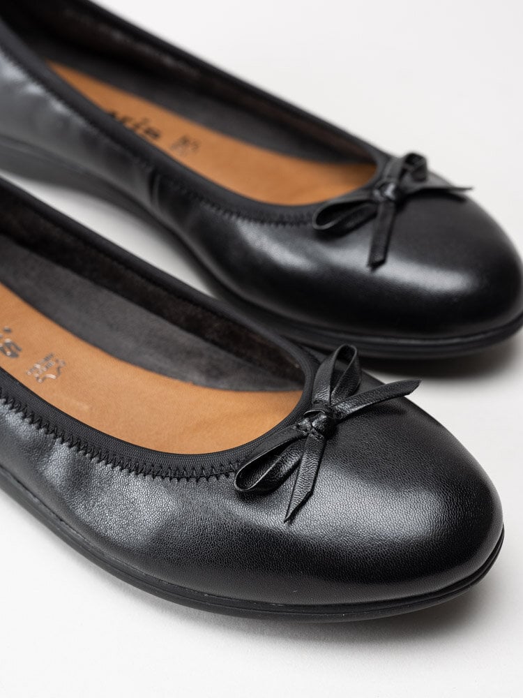 Tamaris - Svarta ballerina i skinn