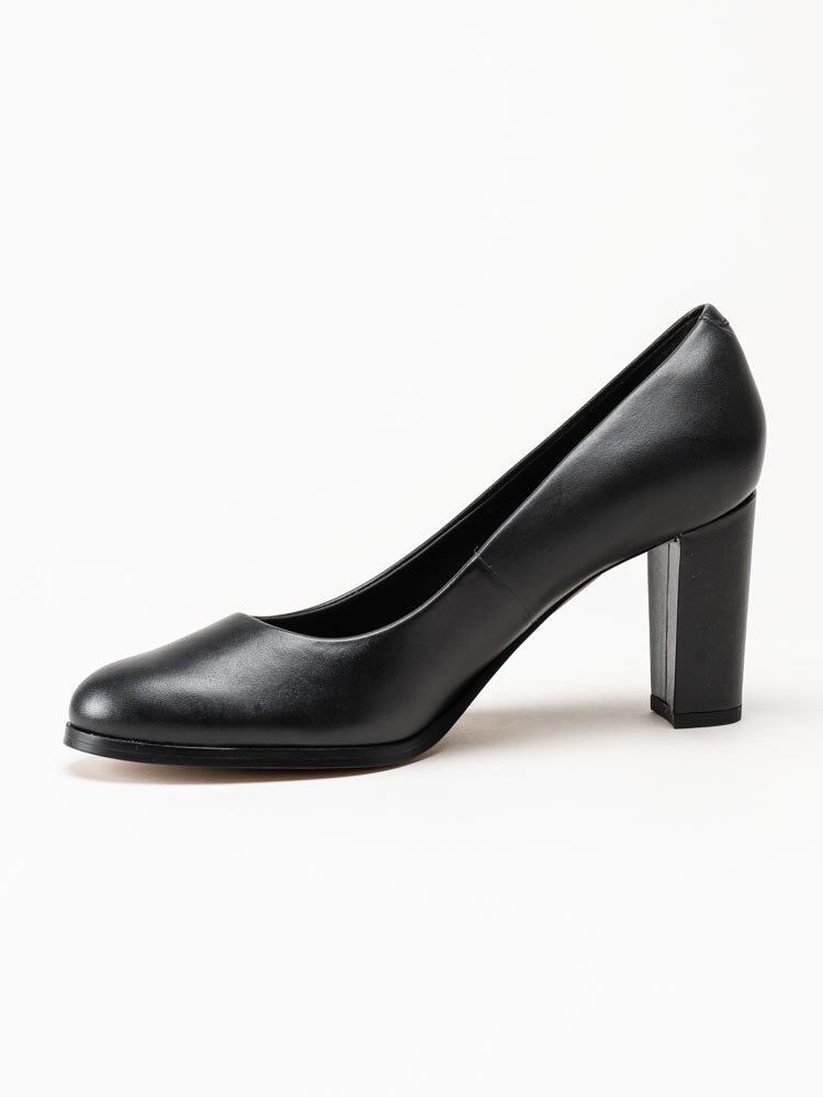 Clarks - Kaylin Cara 2 - Svarta pumps i skinn