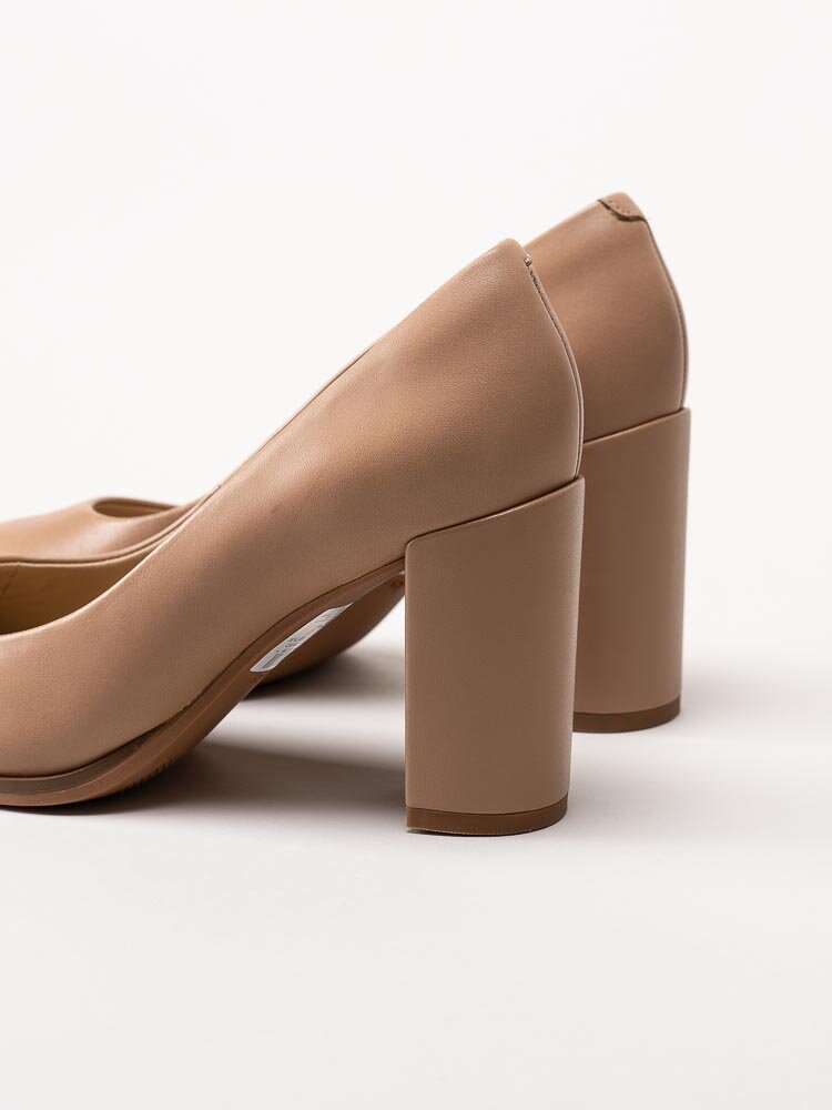 Clarks - Freva85 Court - Beige pumps i skinn