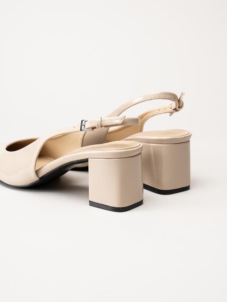 Duffy - Beige slingbacks i lack