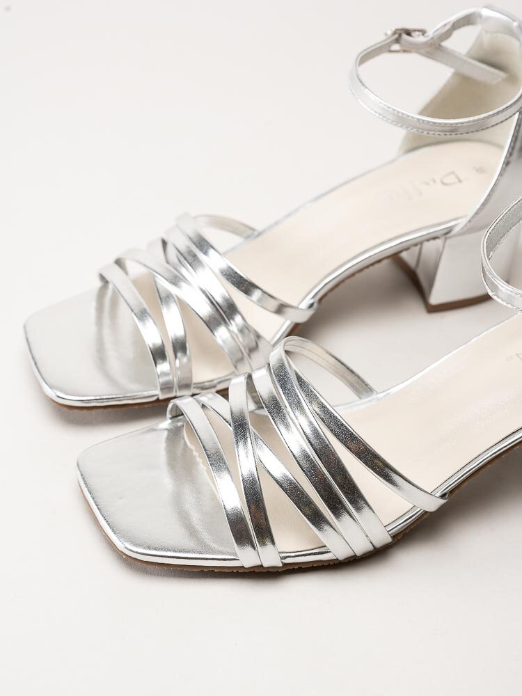 Duffy - Silvermetallic sandaletter i skinnimitation