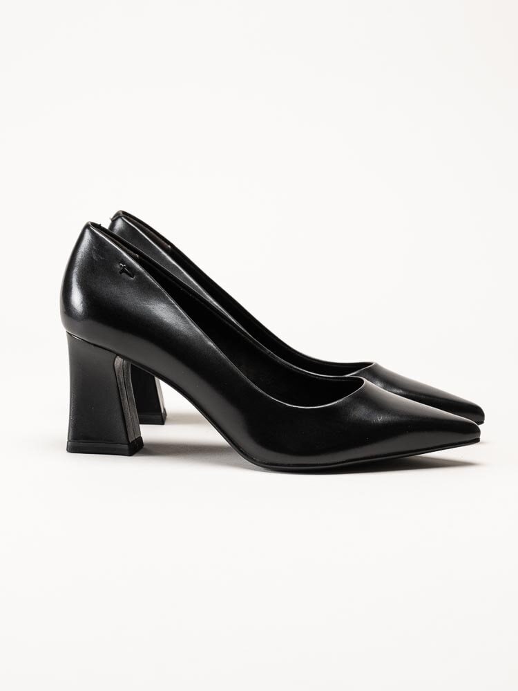 Tamaris - Svarta pumps i skinn