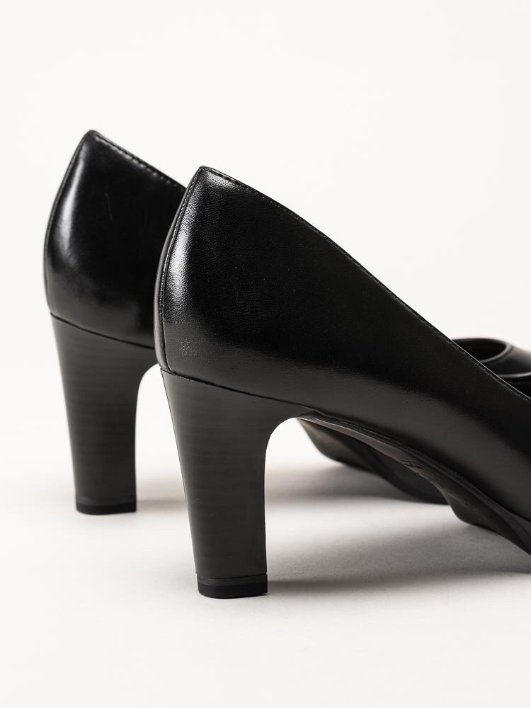 Tamaris - Svarta pumps i skinn