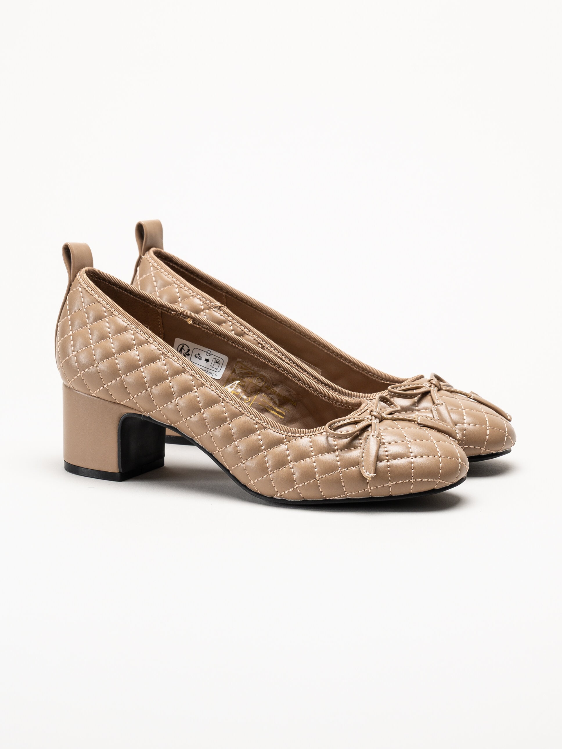 Ilse Jacobsen - Altura03 - Beige quiltad pumps