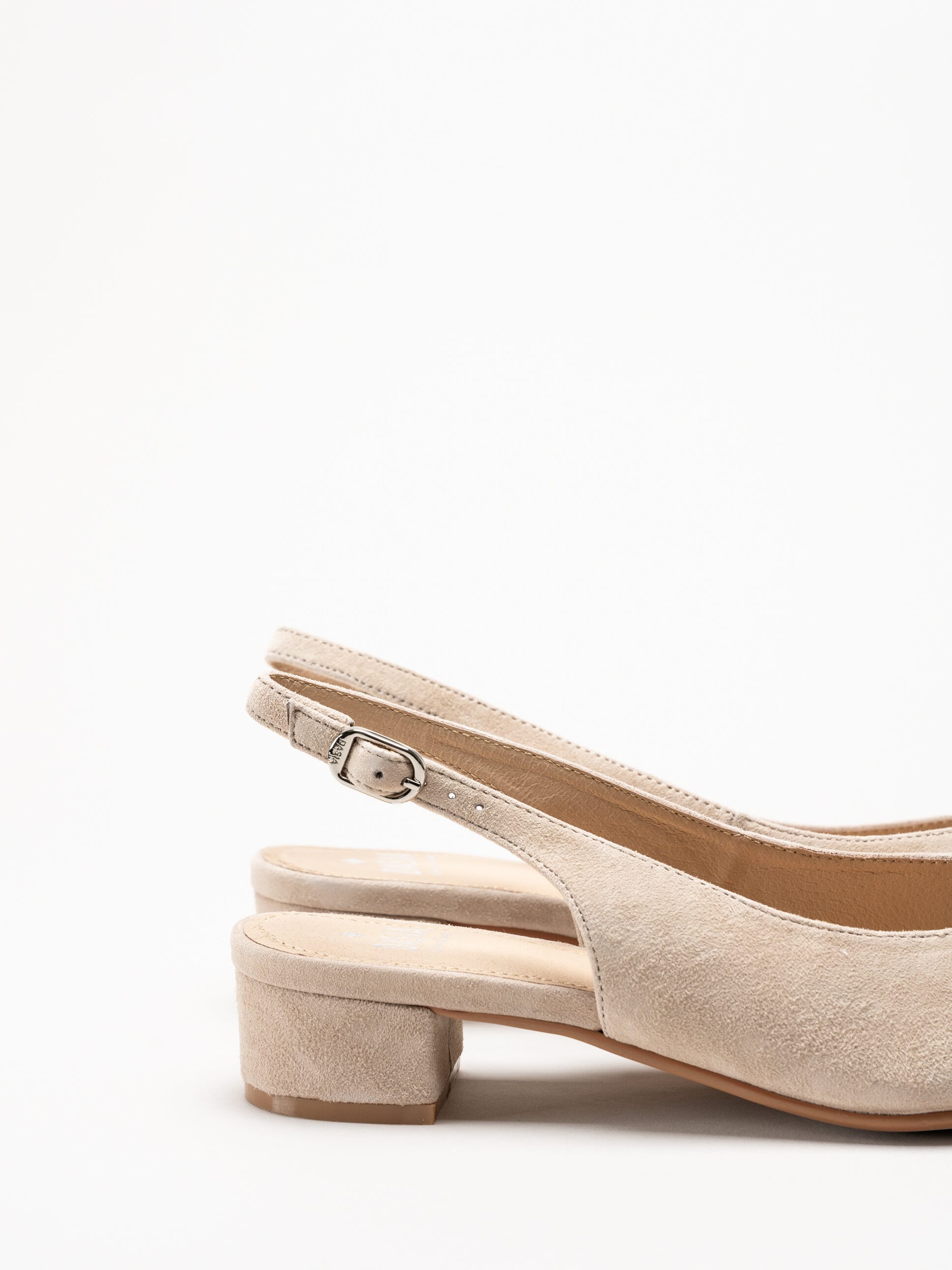 Dasia - Verbena - Beige slingback pumps i mocka