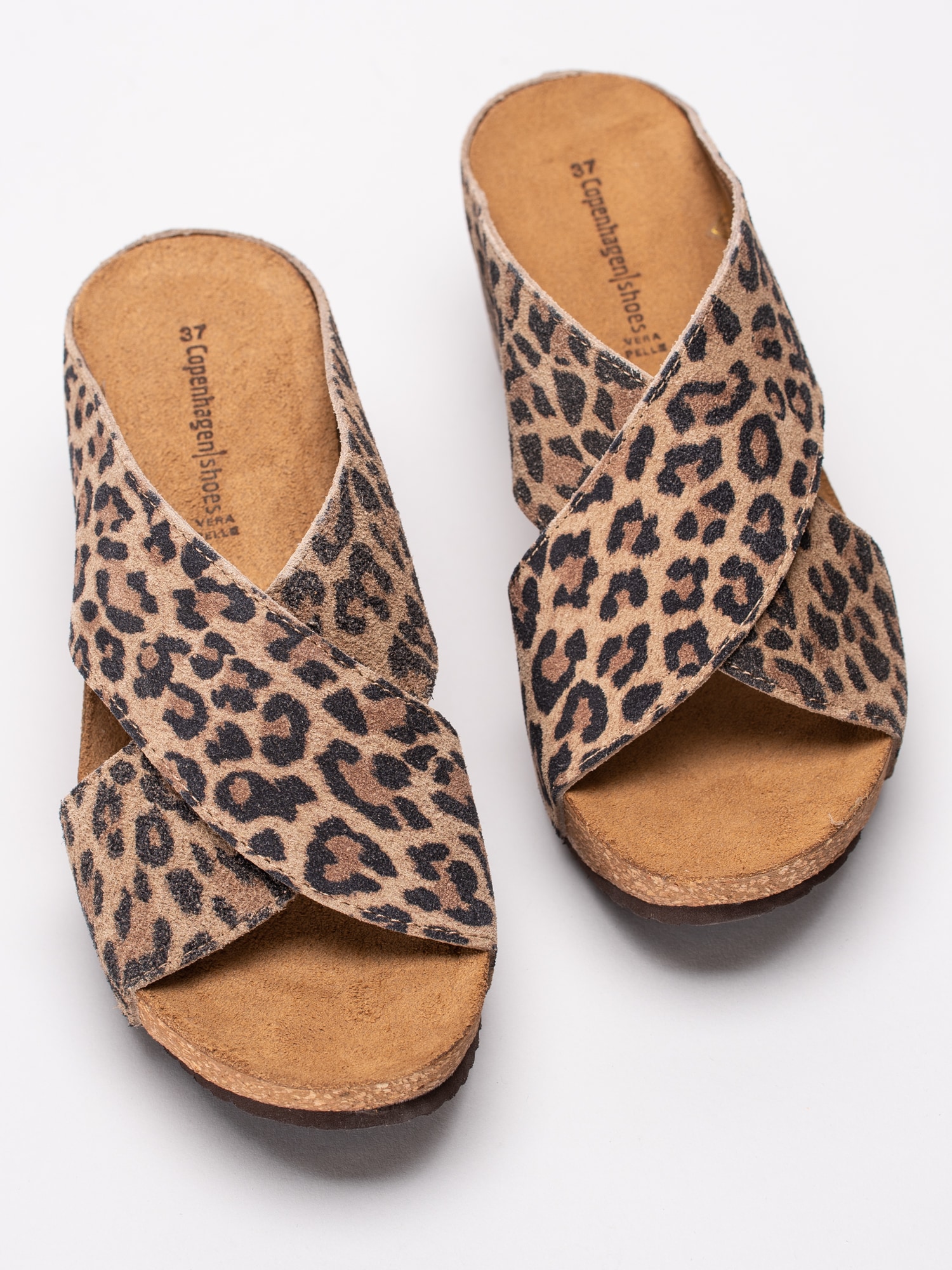 06191026 Copenhagen Shoes Frances CS1851-048 bruna leopard mönstrade slip ins sandaletter-6