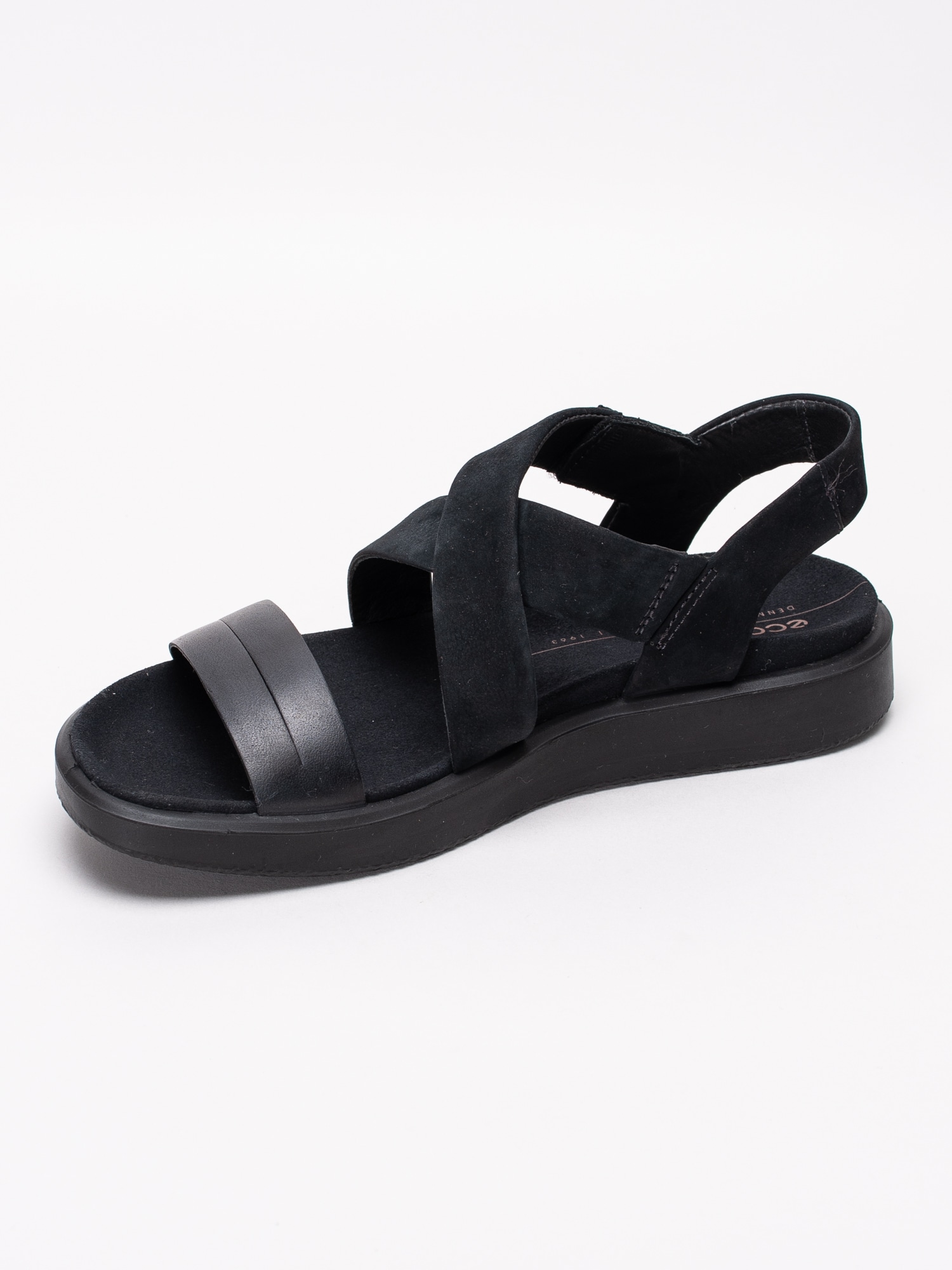 06191033 Ecco Flowt W 273613-51052 svarta sandaler med korslagda band och resår-2