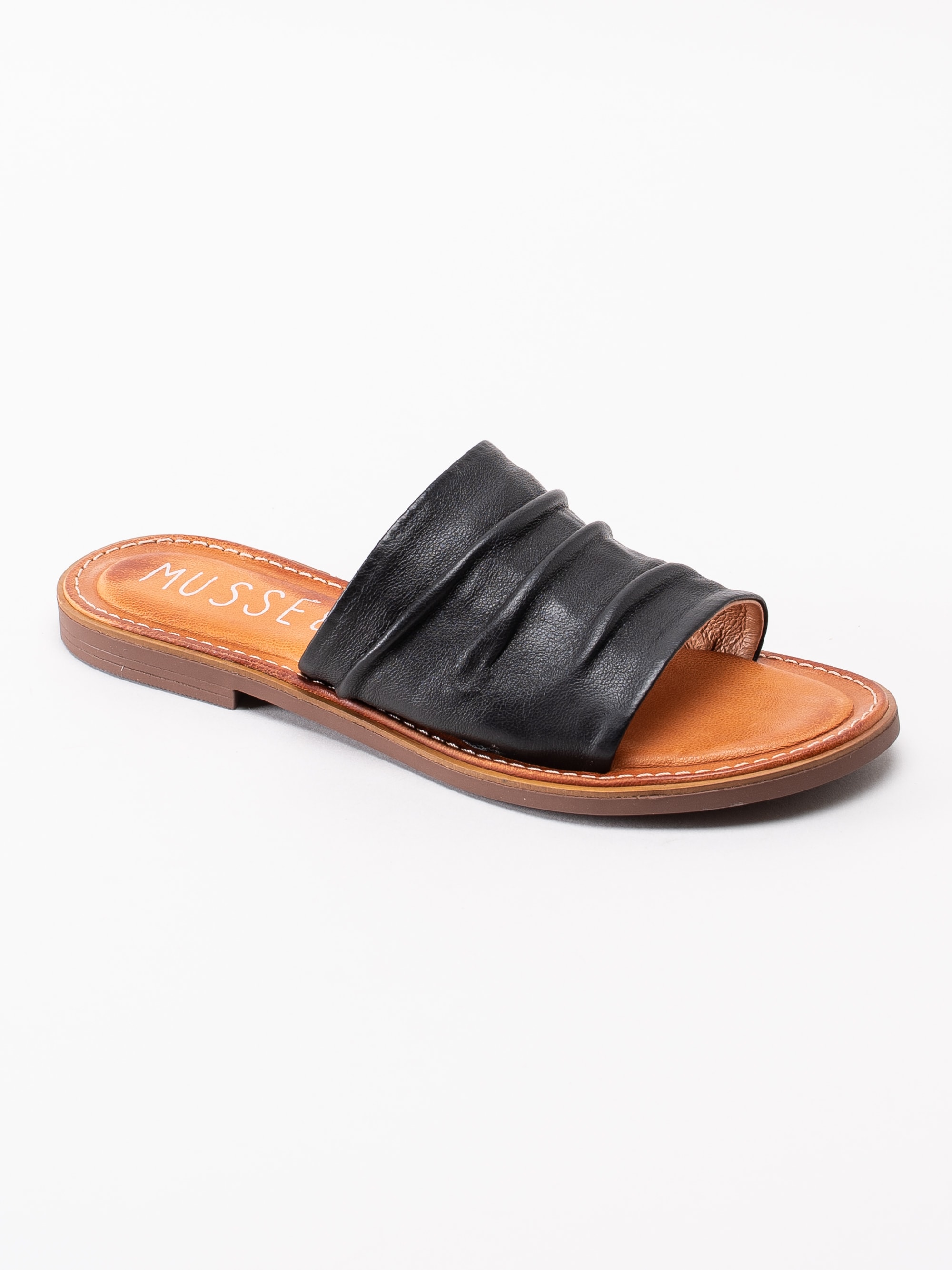 06191089 Musse and Cloud Kennice Black svarta slip ins sandaler med rynkad ovandal-1