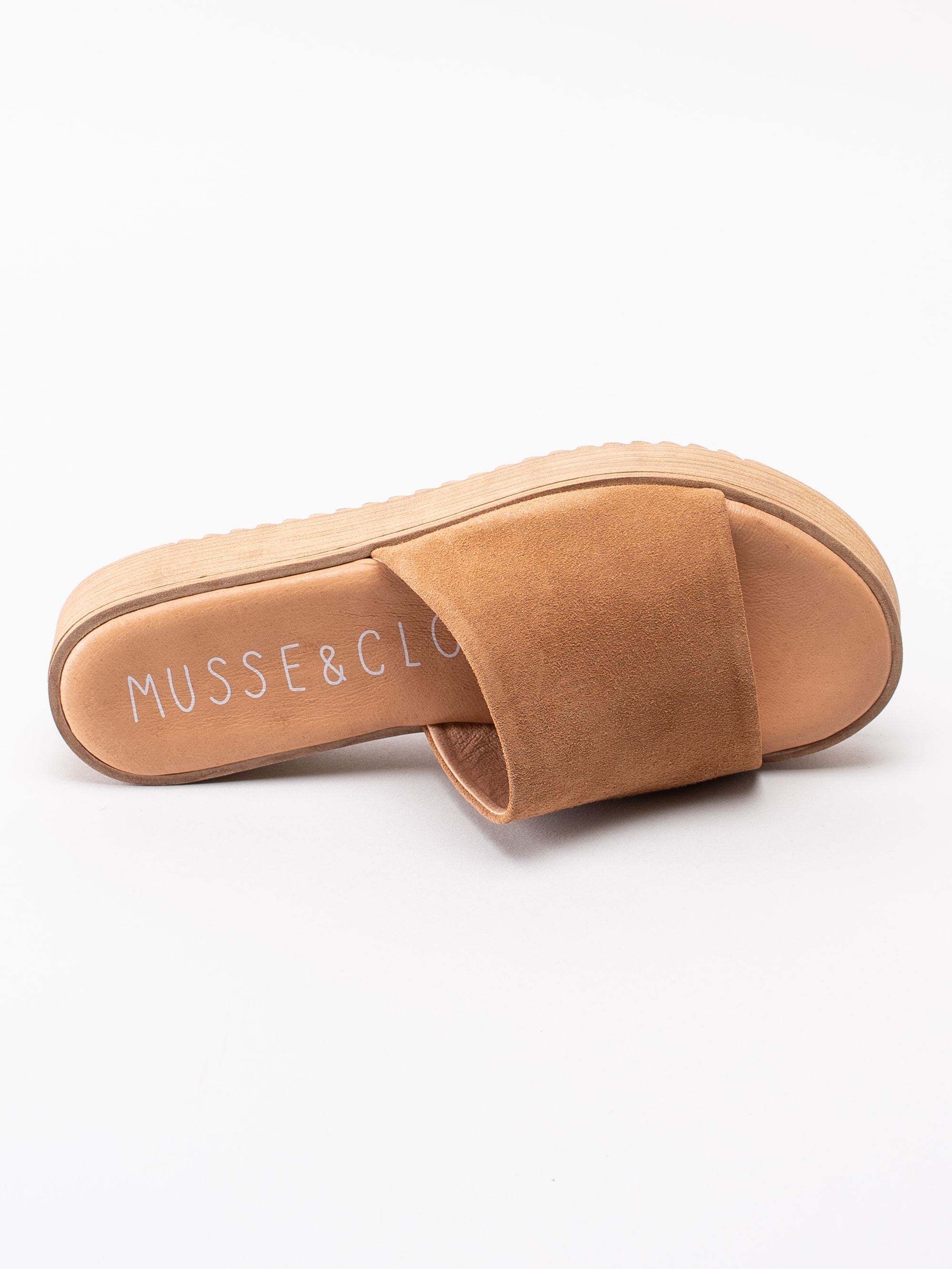 06191090 Musse and Cloud Keisha Camel bruna slip ins platåsandaler-4