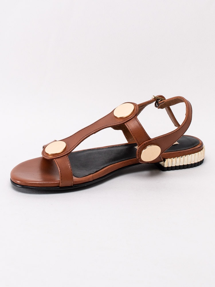 06201025 Copenhagen Shoes Eliza CS2068-632 Bruna sandaler med gulddetaljer-2