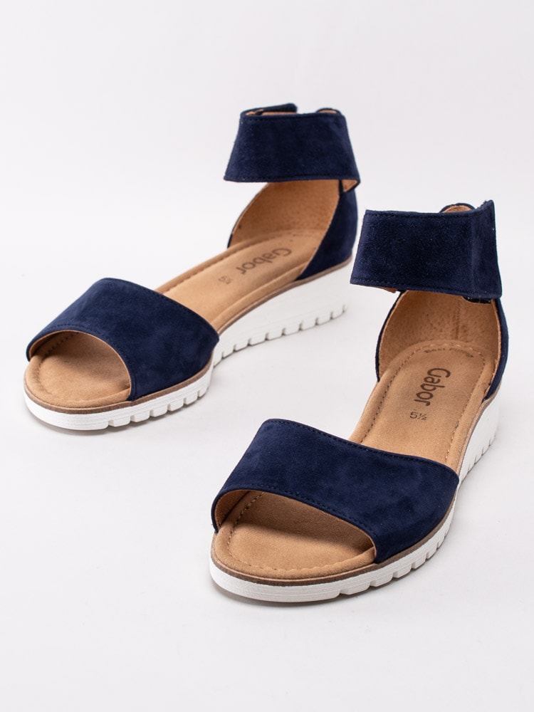 06201054 Gabor 44.570-16 Mörkblå sandaler med bred vristrem-6