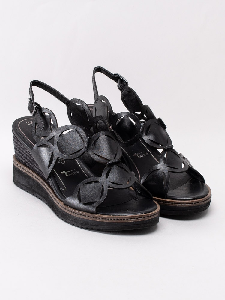 06201117 Tamaris 1-28312-24-001 Svarta kilklackade sandaletter med abstrakt mönster-3