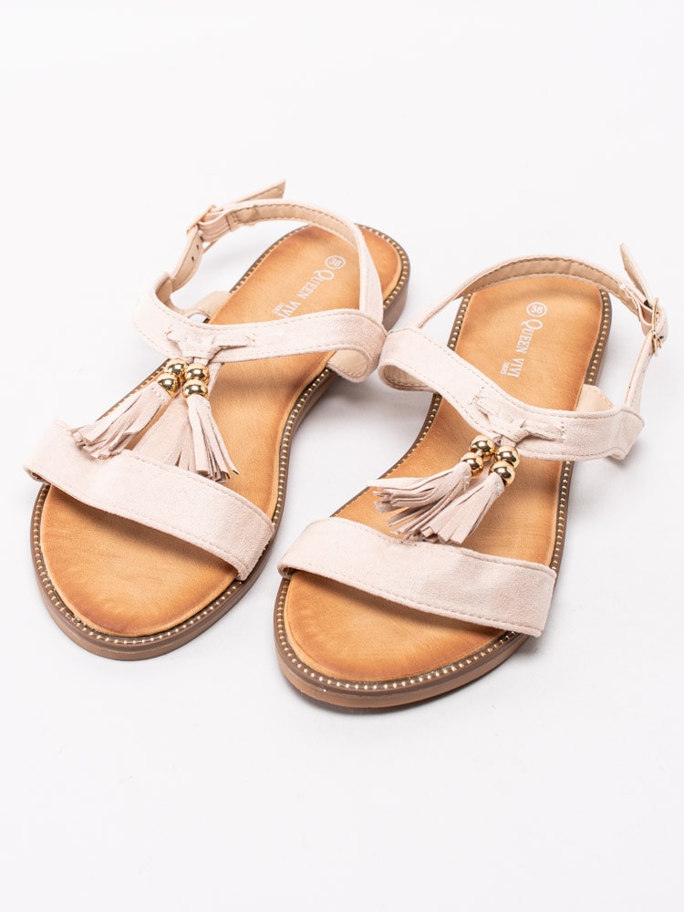 06201146 Queen Vivi 218-225-BEIGE Ljusrosa sandaler med tofsar-6