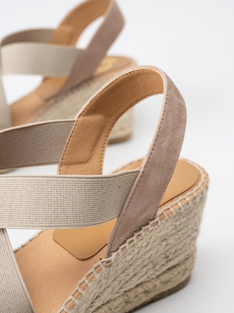 Kanna - Ania - Beige kilklackade espadrillos