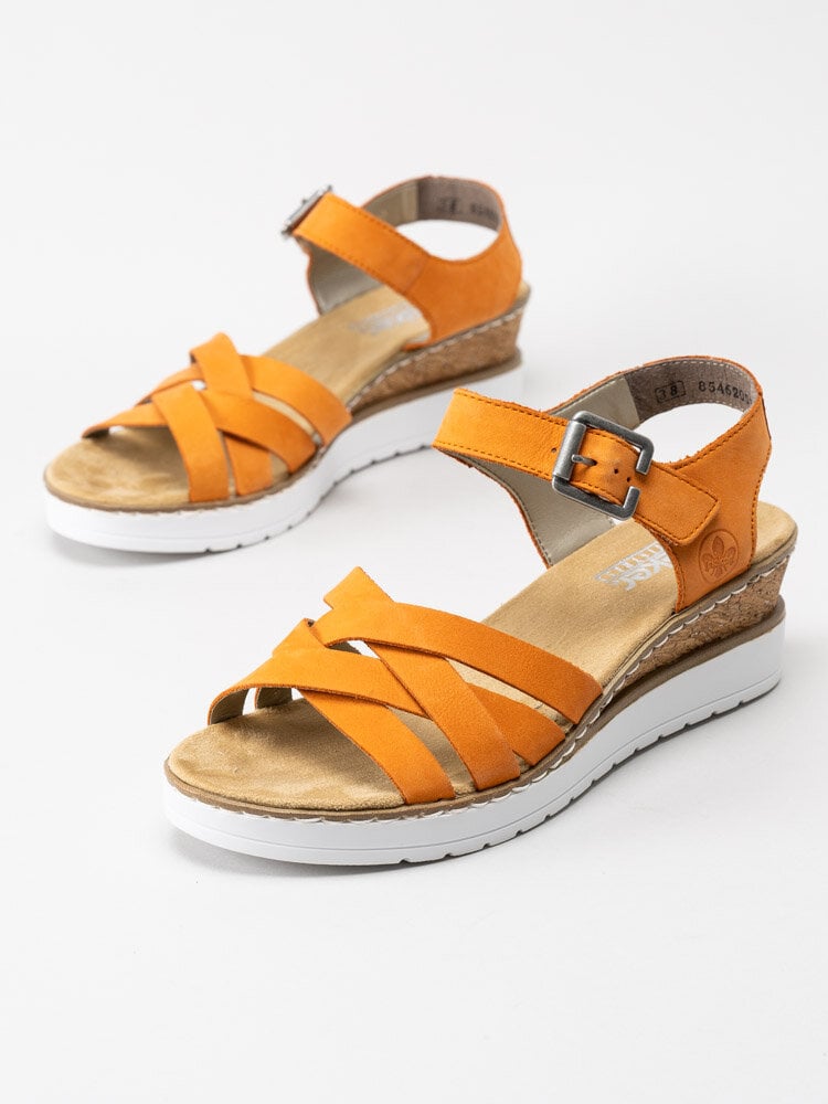 Rieker - Orange kilklackade sandaler i nubuck