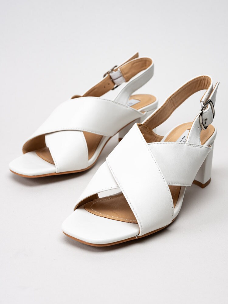 Steve Madden - Nancy - Vita sandaletter i skinn