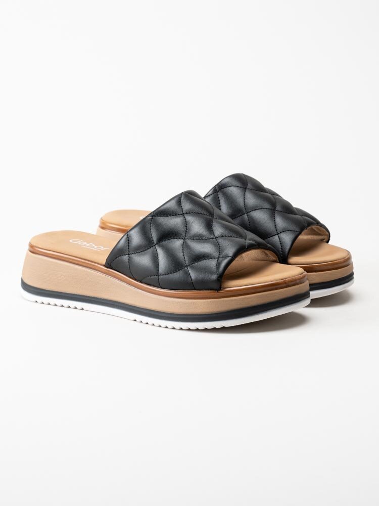 Gabor - Svarta slip in sandaler med quiltat skinn