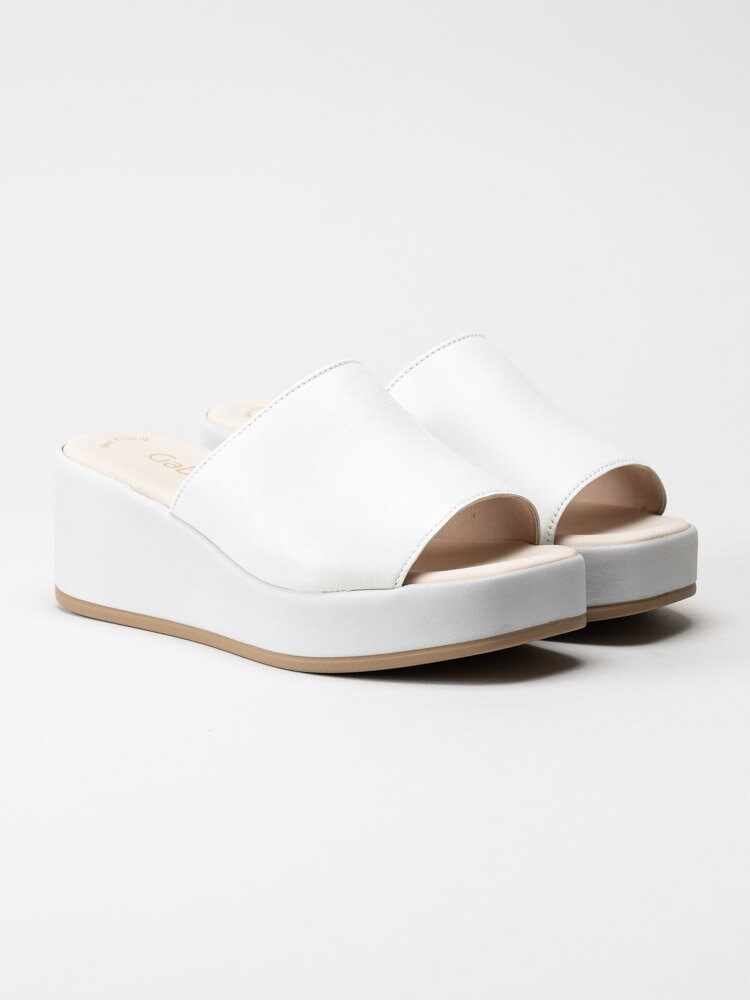 Gabor - Off white slip in platåsandaletter i skinn