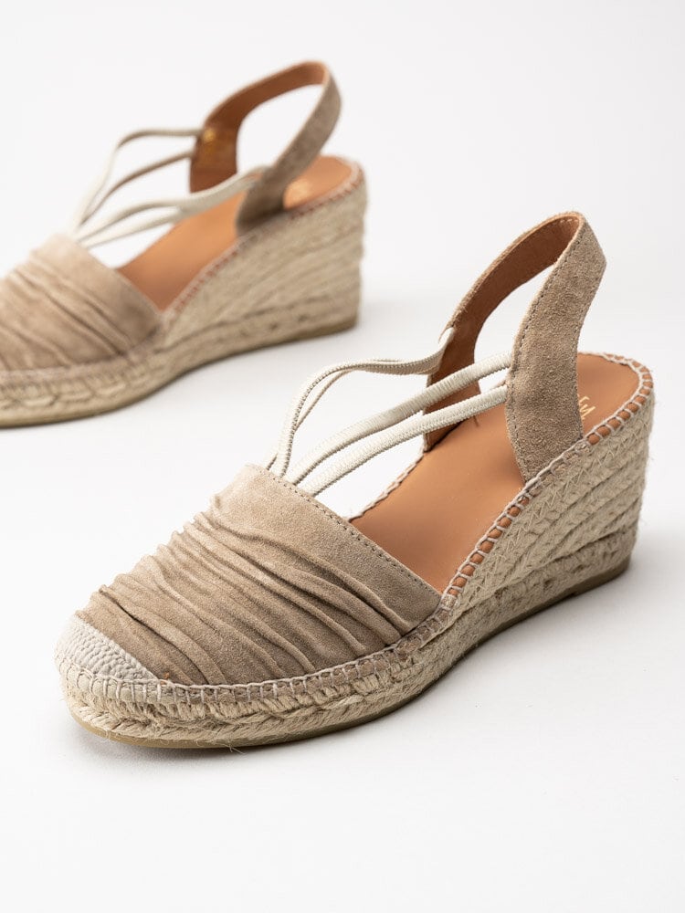 Duffy - Beige kilklackade espadrillos i mocka