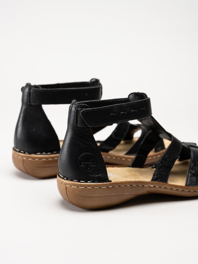 Rieker - Svarta sandaler med vristrem och bakkappa