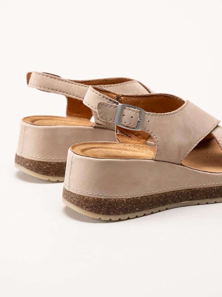 Clarks - Kassanda Step - Beige sandaler i nubuck