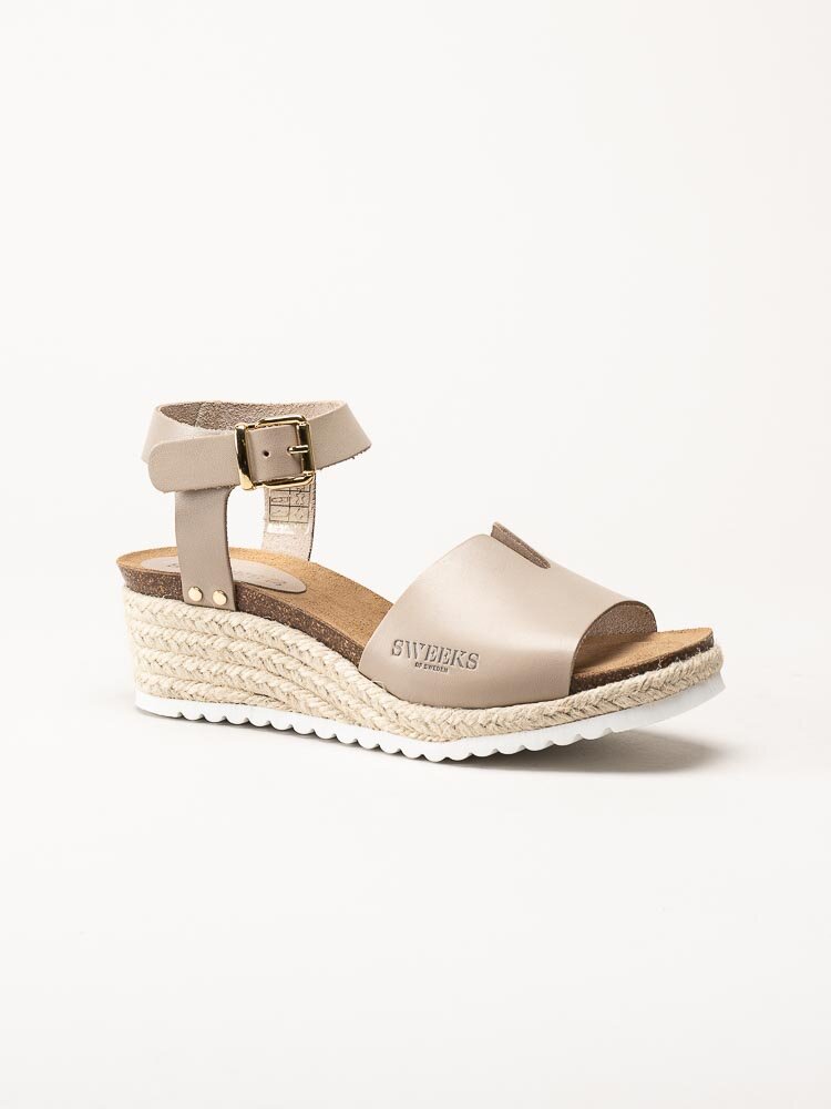 Sweeks - Ingrid - Beige kilklackade sandaletter i skinn