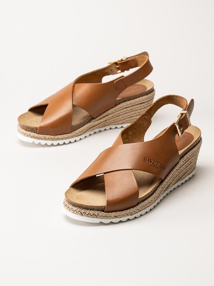 Sweeks - Selma - Bruna kilklackade sandaletter i skinn