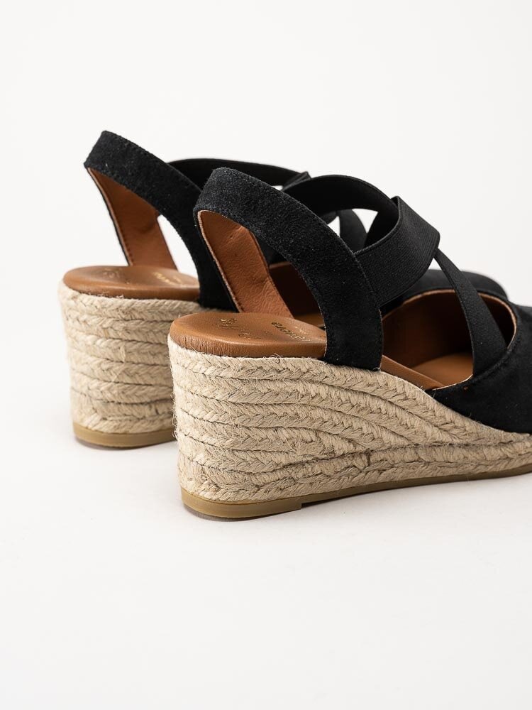 Duffy - Svarta kilklackade espadrillos i mocka