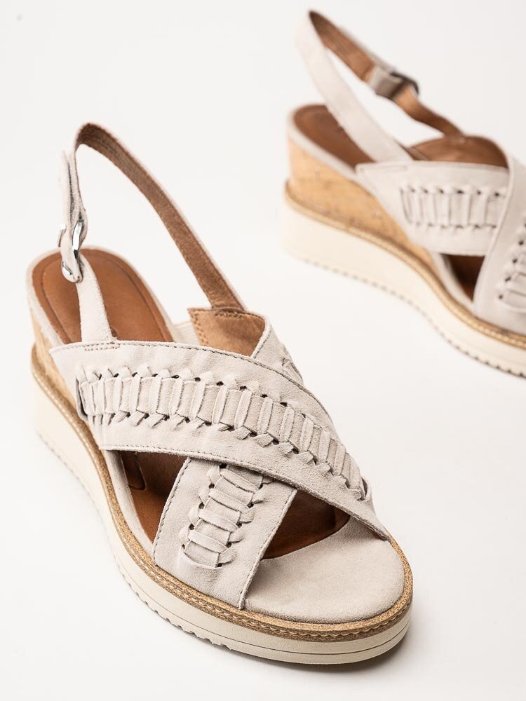 Tamaris - Beige sandaletter med kilklack