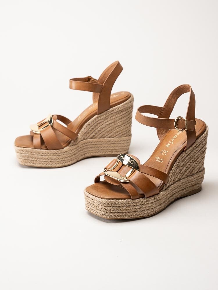 Tamaris - Bruna kilklackade sandaletter i skinn