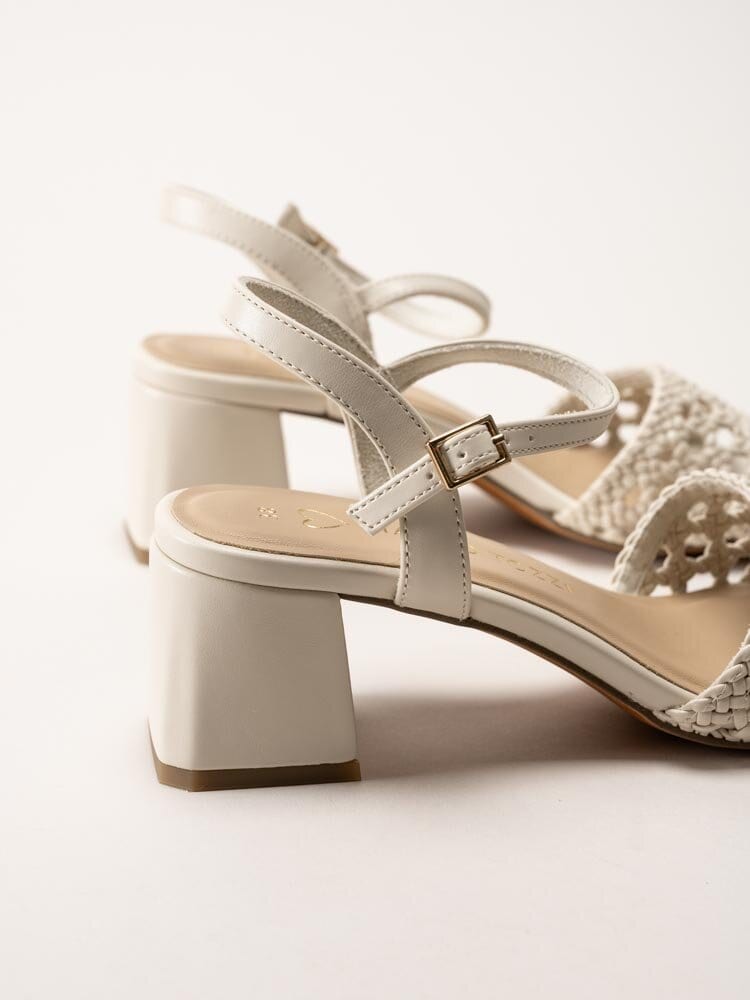 Marco Tozzi - Beige sandaletter med klack