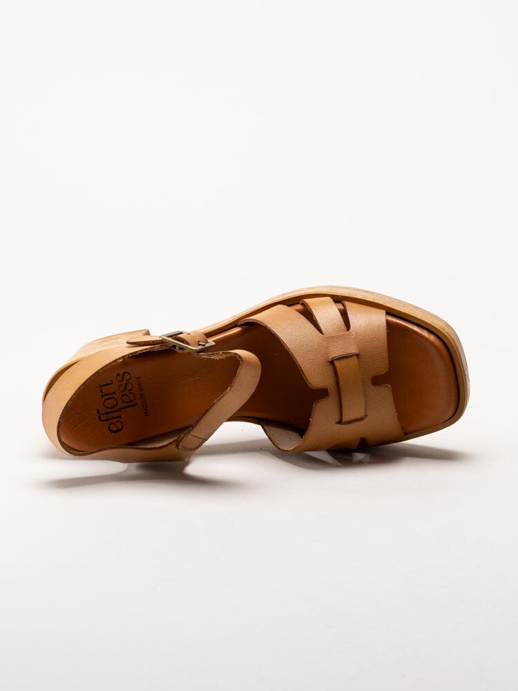 Effortless - Ljusbruna skinnsandaletter med klack