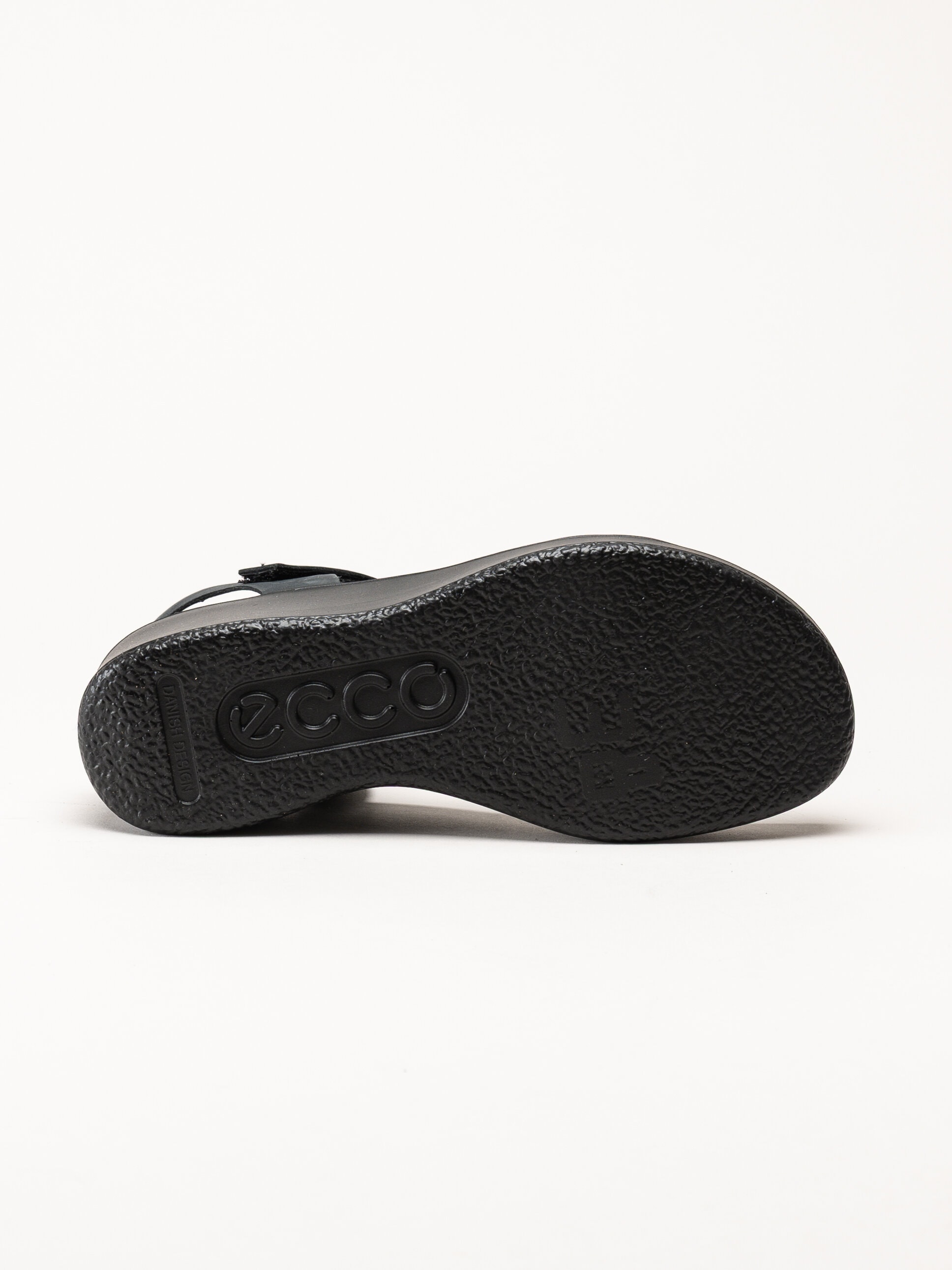 Ecco - Flowt W Wedge - Svarta sandaler i skinn med kilklack
