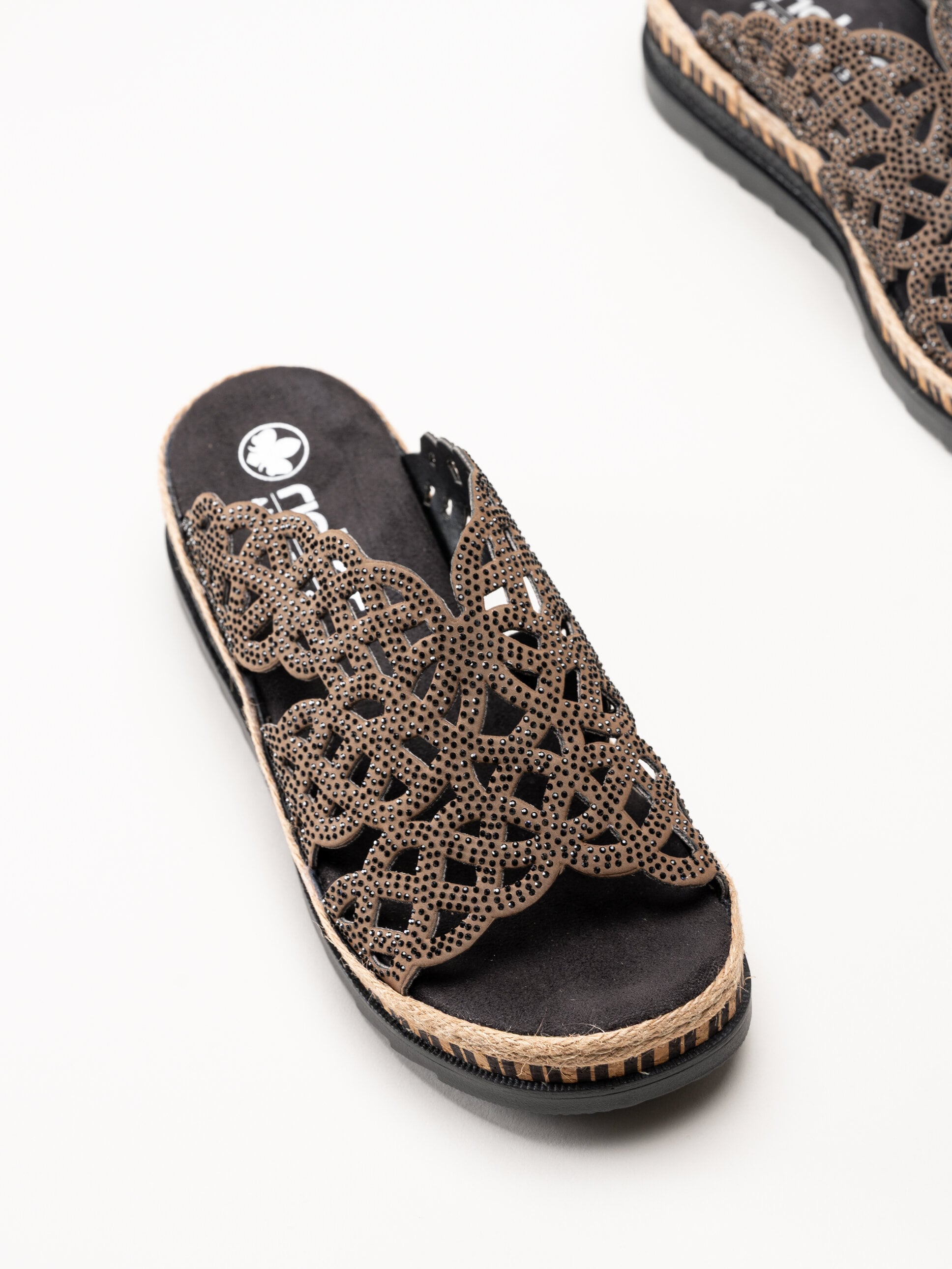 Rieker - Mörkbruna slip in sandaler