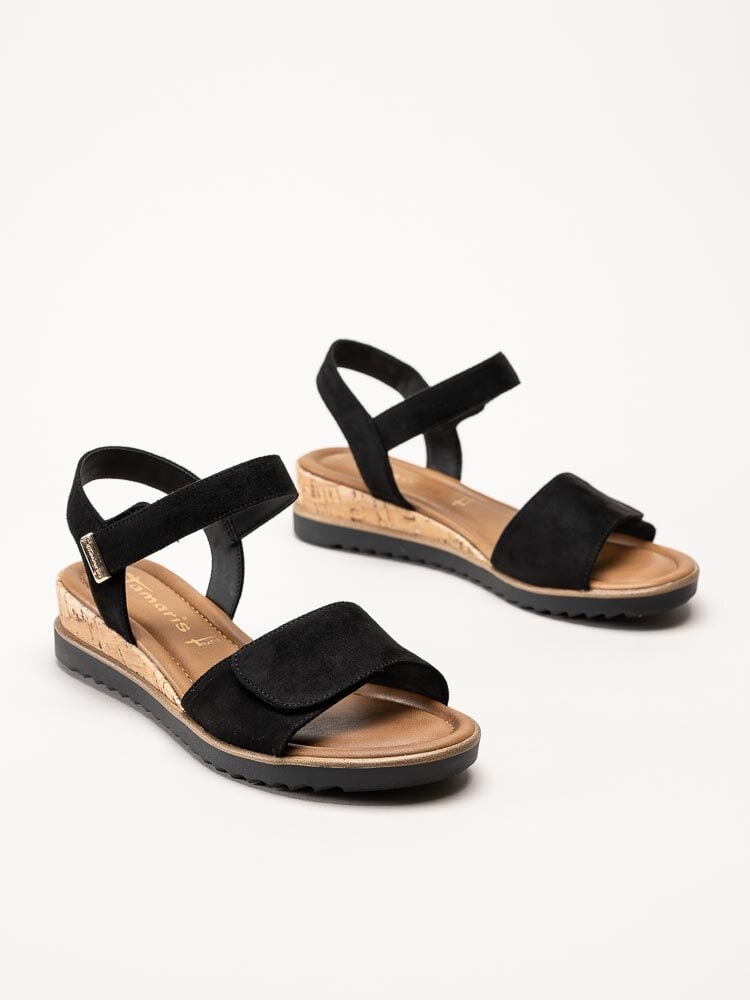 Tamaris - Svarta sandaletter med kilklack
