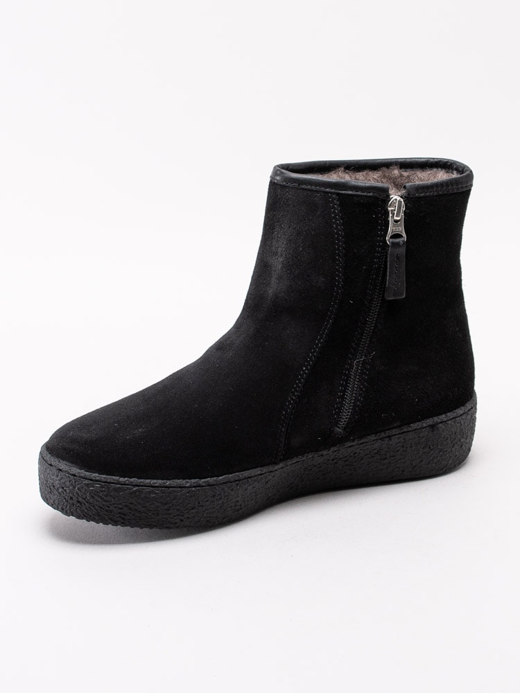 07193047 Ilves 758261S.01 svarta fårskinnsfodrade curlingkängor-2