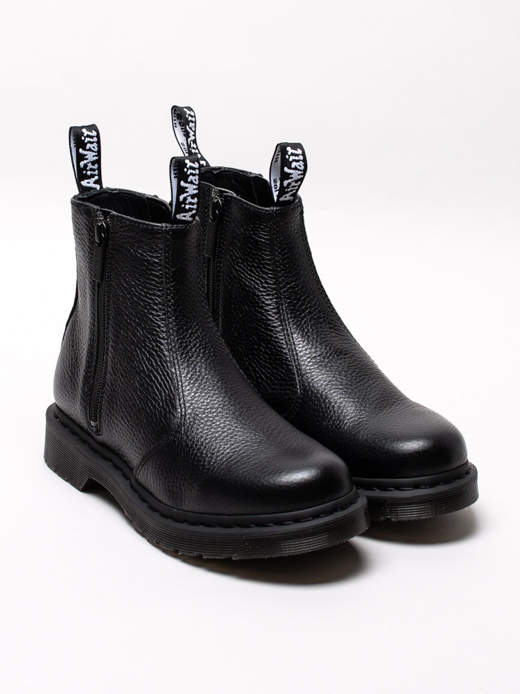 07203011 Dr Martens 2976 w-zips 22133001 Svarta boots i skinn-3