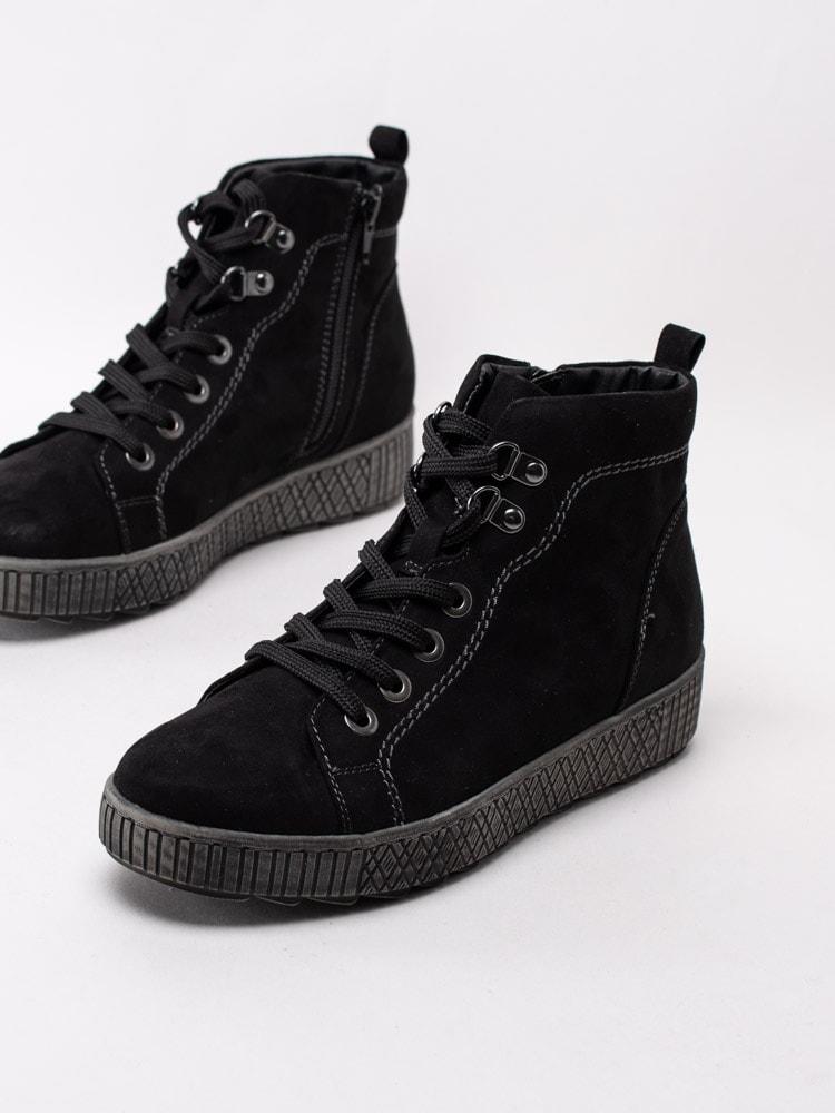 07203031 Jana Softline 8-25260-25-001 Svart 6-håls känga -6