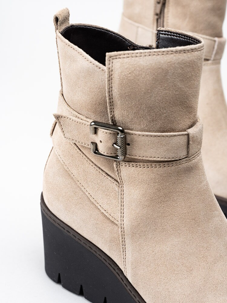 Gabor - Beige kilklackade boots i mocka
