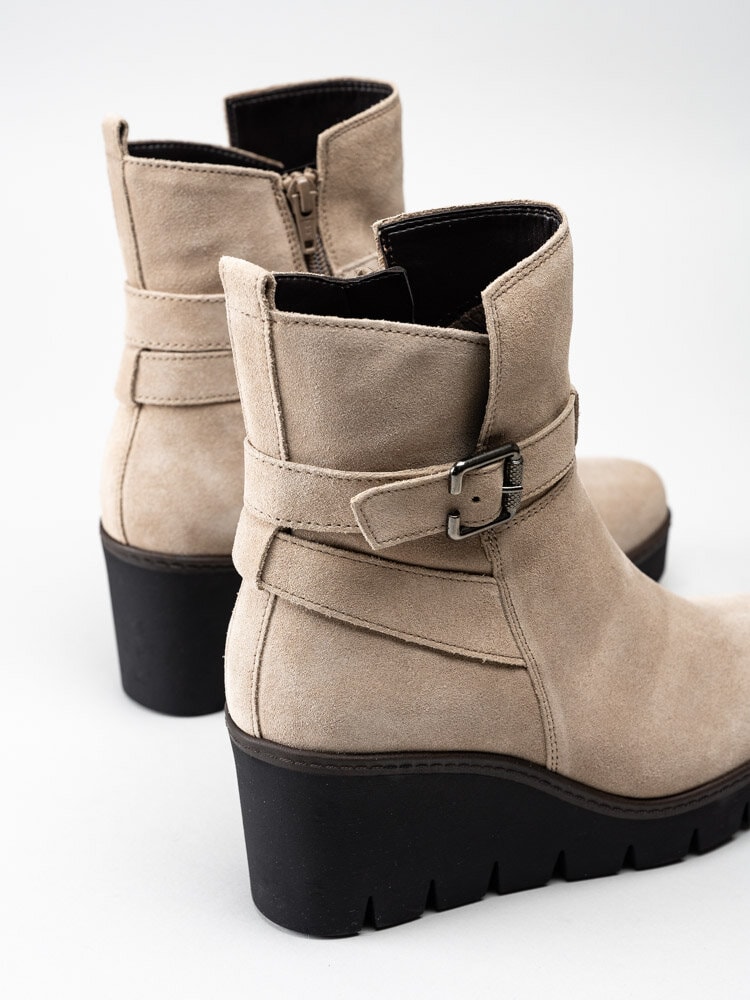 Gabor - Beige kilklackade boots i mocka
